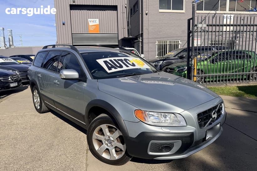 Silver 2011 Volvo XC70 Wagon D5