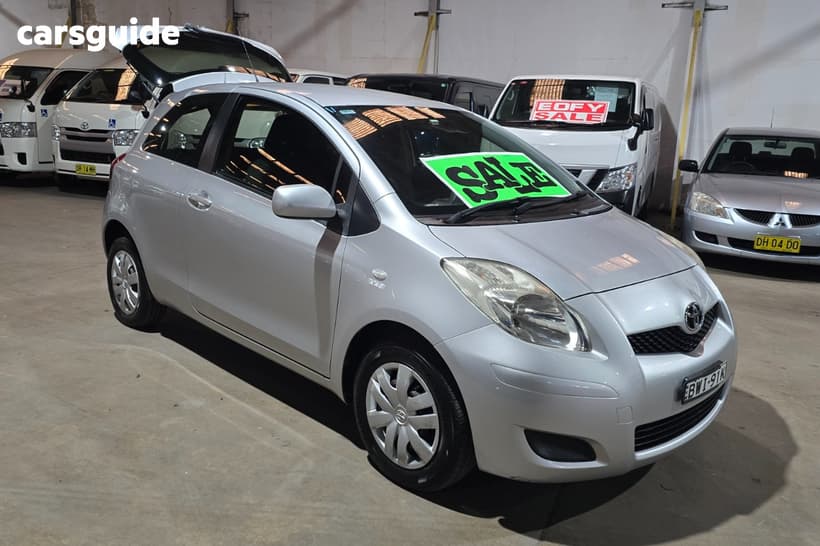 Silver 2011 Toyota Yaris Hatchback Yr