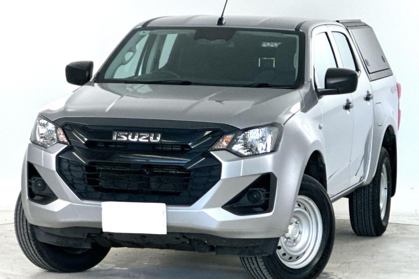 Silver 2025 Isuzu D-MAX Crew Cab Utility Sx (4X4)