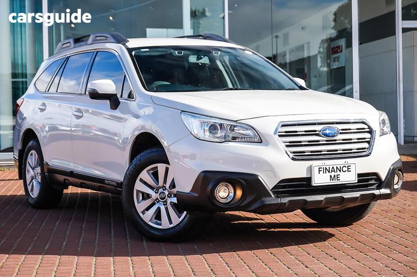White 2016 Subaru Outback Wagon 2.0D