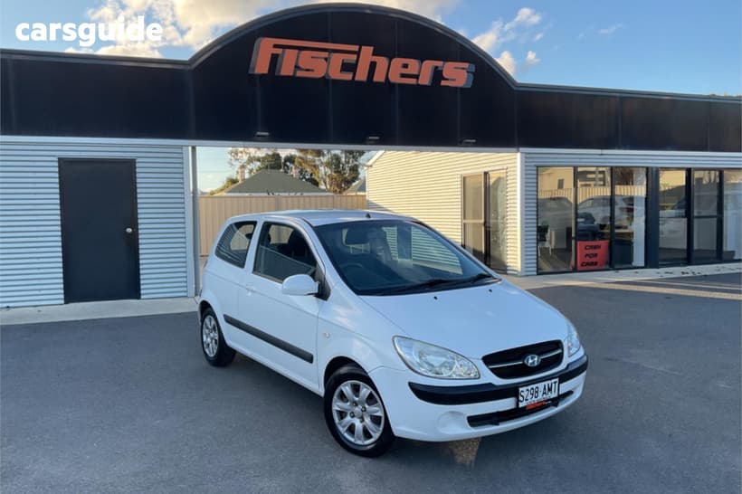 White 2010 Hyundai Getz Hatchback S