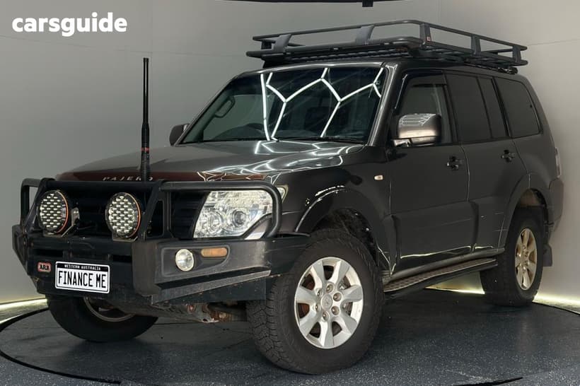 Brown 2009 Mitsubishi Pajero Wagon Glx Lwb (4X4)