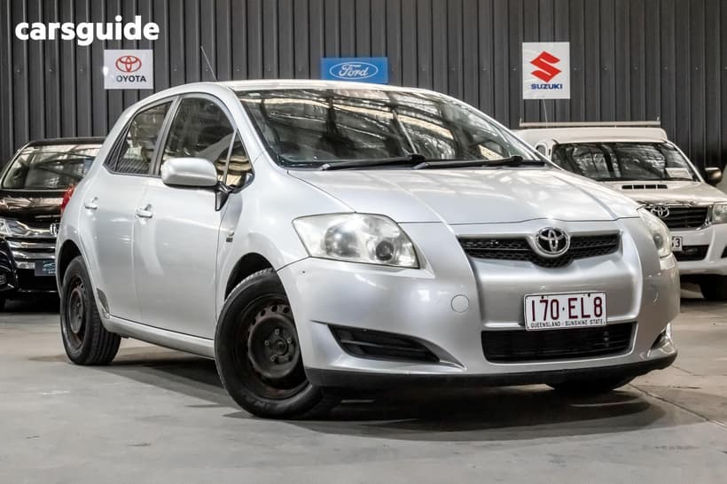 Silver 2008 Toyota Corolla Hatchback Ascent