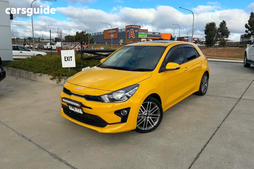 Yellow 2022 Kia RIO Hatchback Sx