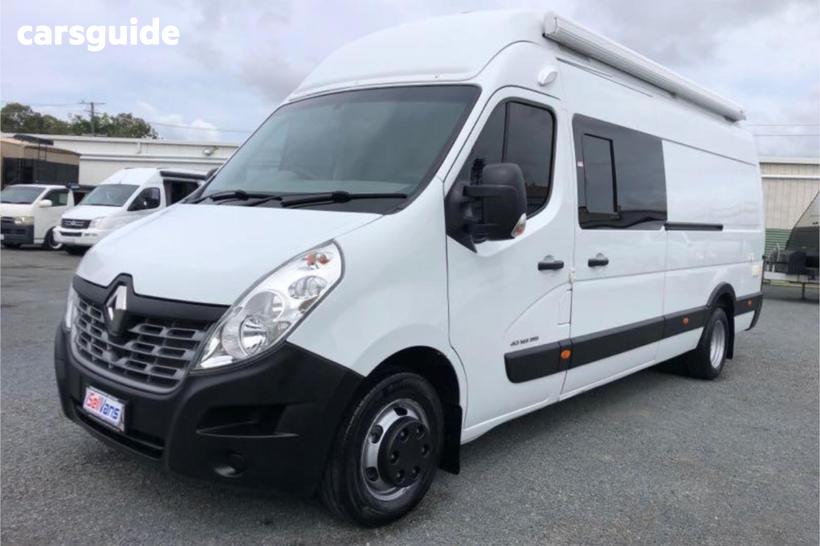 White 2017 Renault Master Van Elwb High