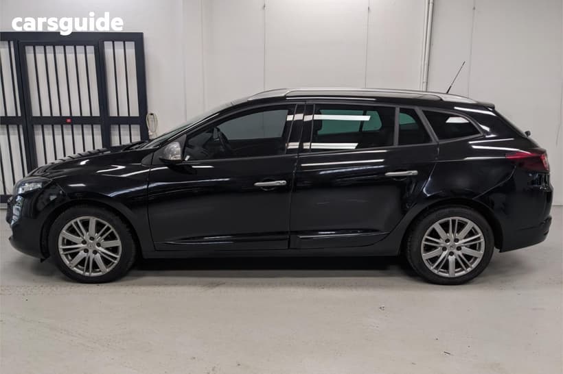 Black 2013 Renault Megane Wagon Gt-Line