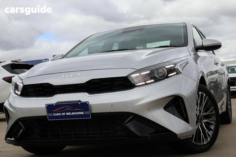 Silver 2022 Kia Cerato Sedan Sport