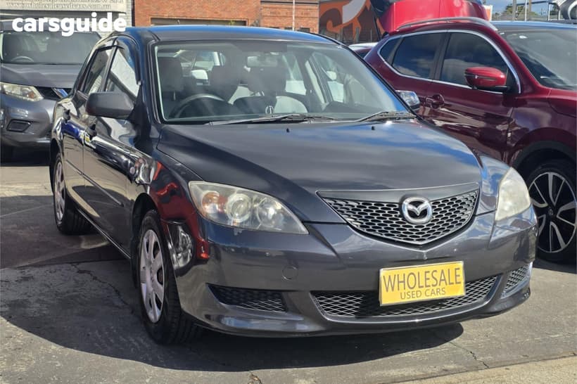 Black 2005 Mazda 3 Hatchback Neo