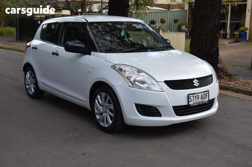 White 2012 Suzuki Swift Hatchback Ga