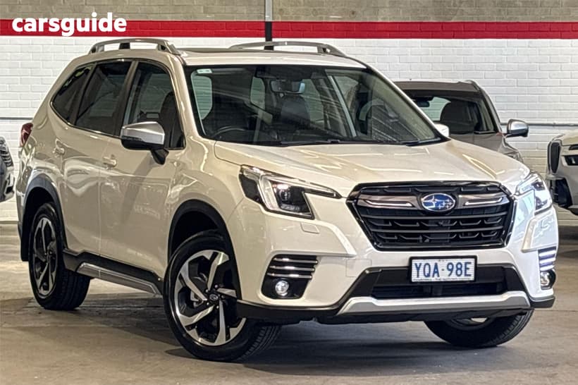 White 2023 Subaru Forester Wagon 2.5I-S (Awd)