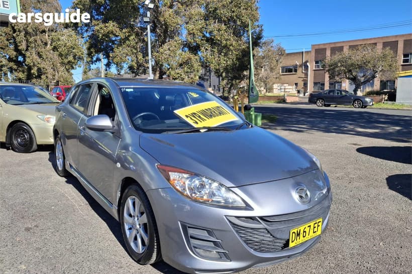 Silver 2010 Mazda 3 Hatchback Maxx Sport