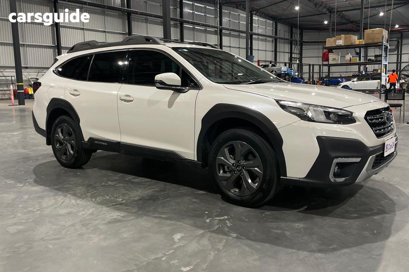 White 2022 Subaru Outback Wagon Awd