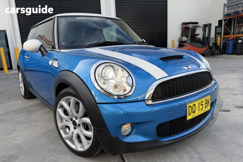 Blue 2009 Mini Cooper Hatchback