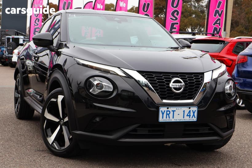 Black 2022 Nissan Juke Hatchback St-L