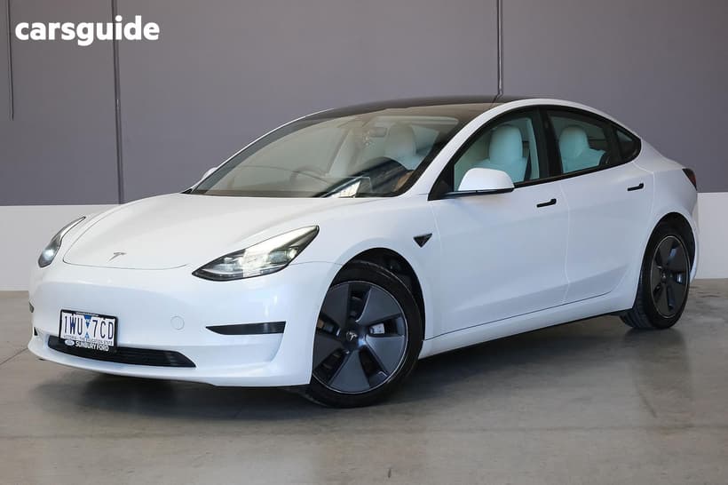 White 2022 Tesla Model 3 Sedan Rear-Wheel Drive