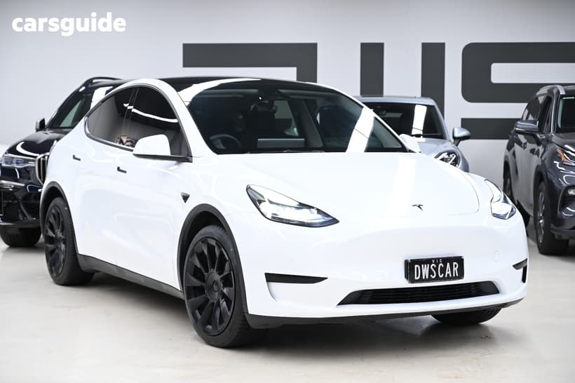 White 2022 Tesla Model Y Wagon Rear-Wheel Drive