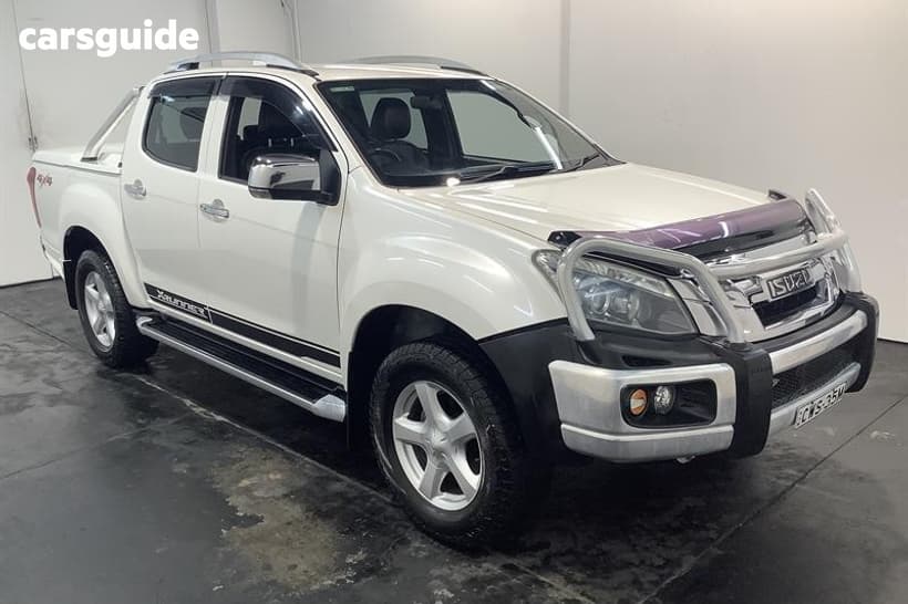 White 2015 Isuzu D-MAX Crew Cab Utility Ls-Terrain Hi-Ride (4X4)