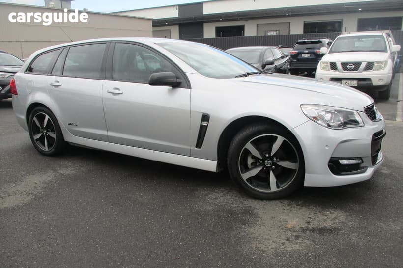 Silver 2016 Holden Commodore Sportswagon Sv6 Black Pack