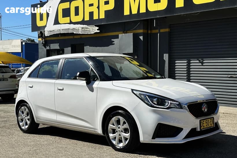 White 2022 MG MG3 Hatchback Core