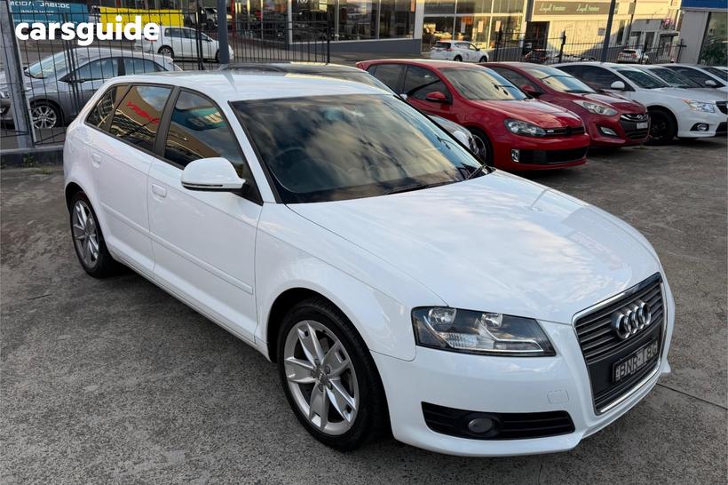 White 2010 Audi A3 Hatchback Sportback 1.8 Tfsi Ambition