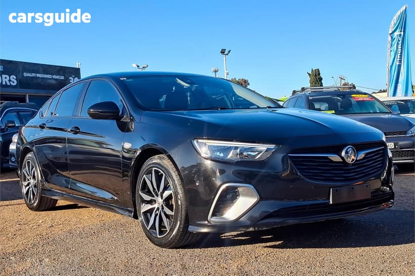 Black 2018 Holden Commodore Liftback Rs