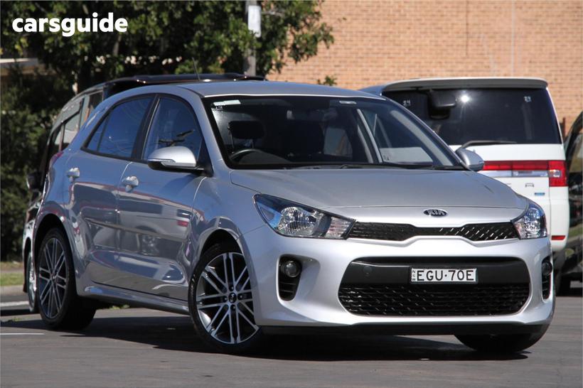 Silver 2019 Kia RIO Hatchback Sport