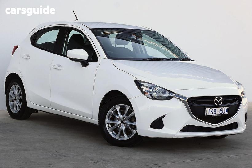 White 2017 Mazda 2 Hatchback Maxx