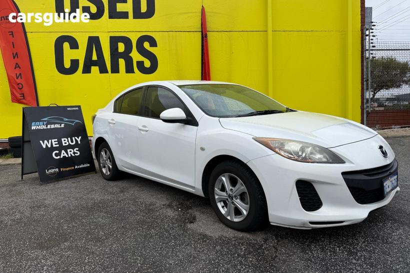White 2013 Mazda 3 Sedan Neo