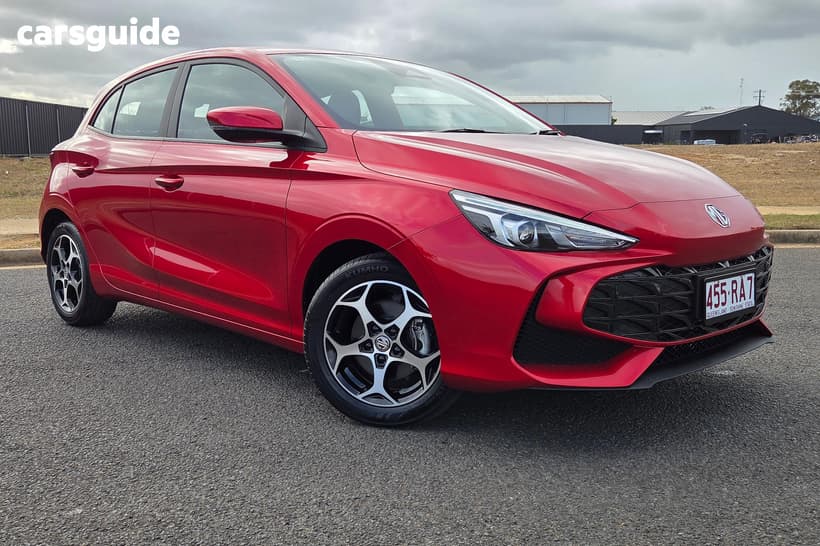 Red 2025 MG MG3 Hatchback Essence