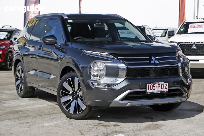 Grey 2025 Mitsubishi Outlander Wagon Es 5 Seat (Awd)