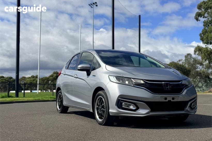 Silver 2017 Honda Fit Hatch HYBRID L-HONDA SENSING