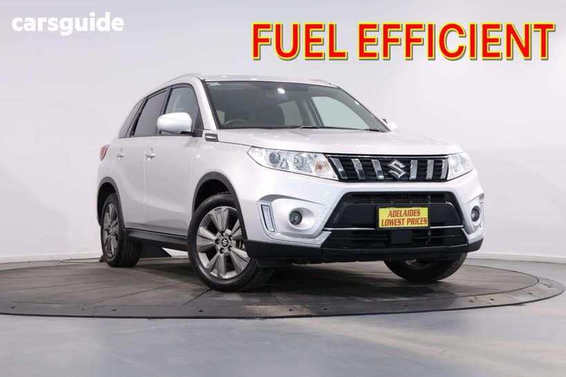 Silver 2023 Suzuki Vitara Wagon Beat