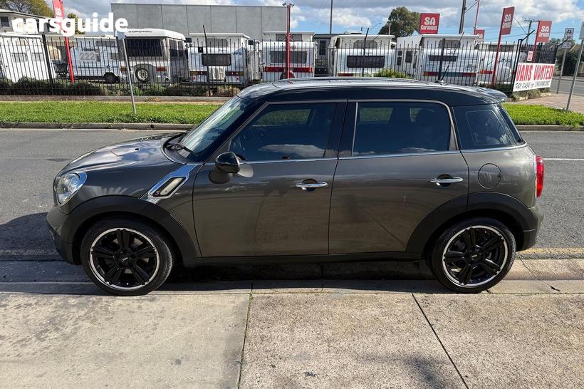 Grey 2011 Mini Countryman SUV COOPER S F