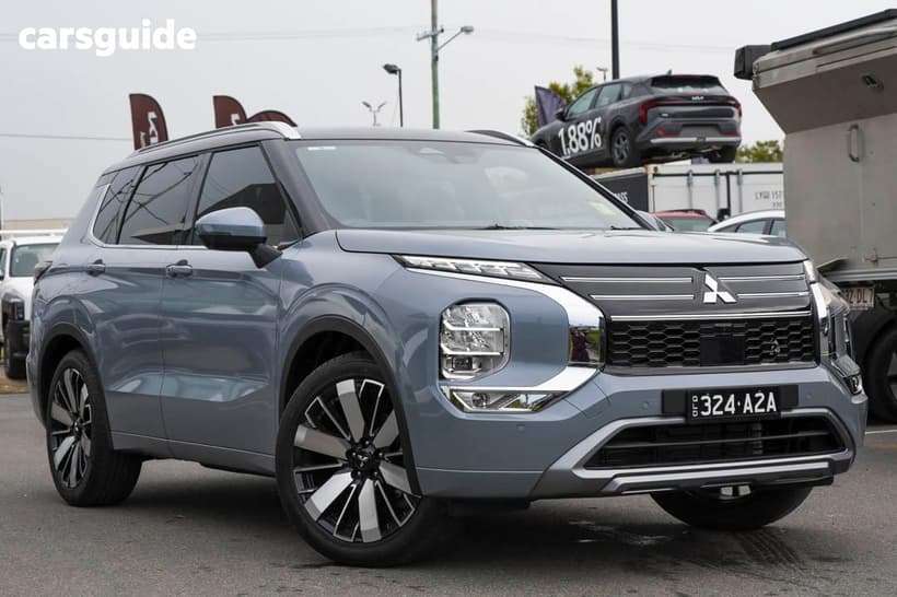 Grey 2026 Mitsubishi Outlander Wagon Exceed Tourer 5 Seat (Awd)