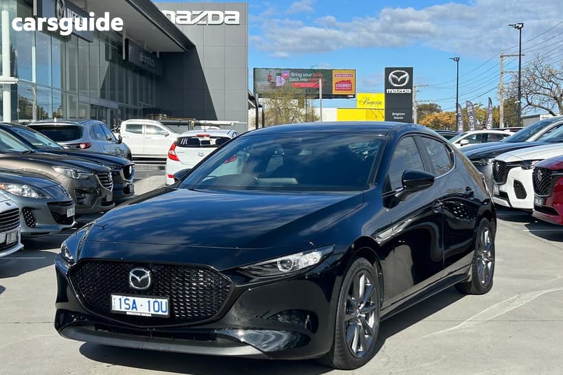 Black 2020 Mazda 3 Hatchback G25 Evolve