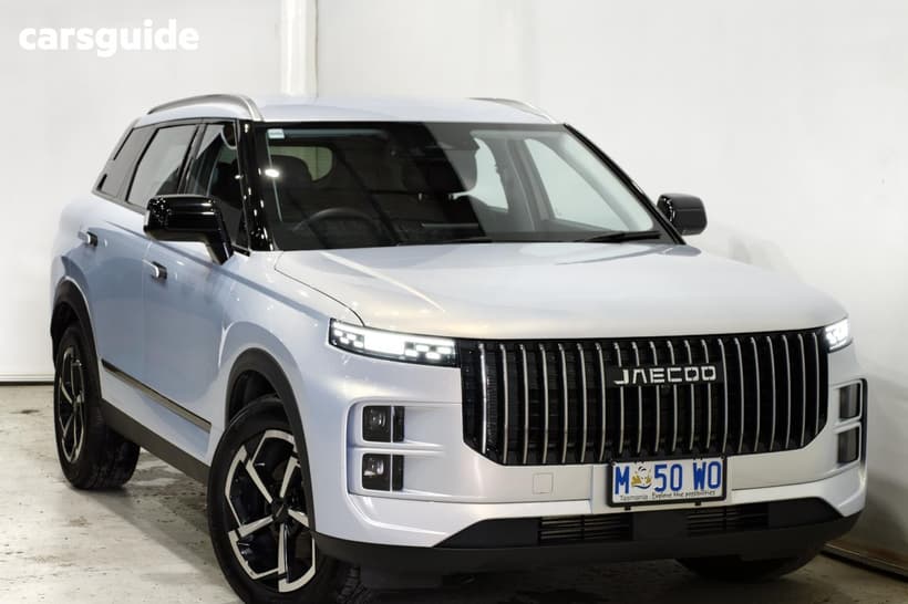 Silver 2025 Jaecoo J7 Wagon Core