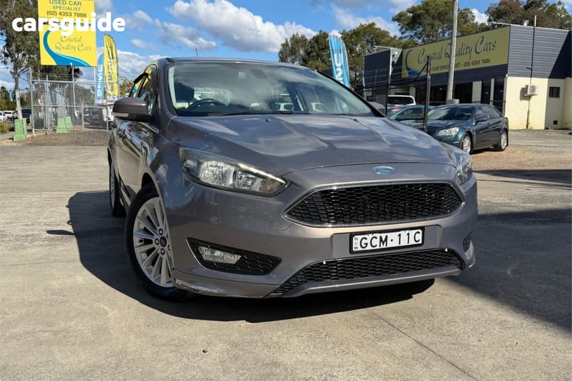 Brown 2015 Ford Focus Hatchback Sport