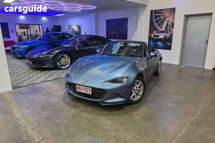 Blue 2015 Mazda MX-5 Roadster