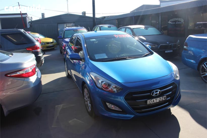 Blue 2015 Hyundai I30 Hatchback Active