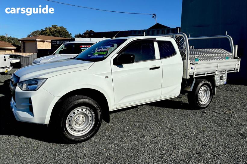 White 2022 Isuzu D-MAX Space Cab Chassis Sx (4X4)