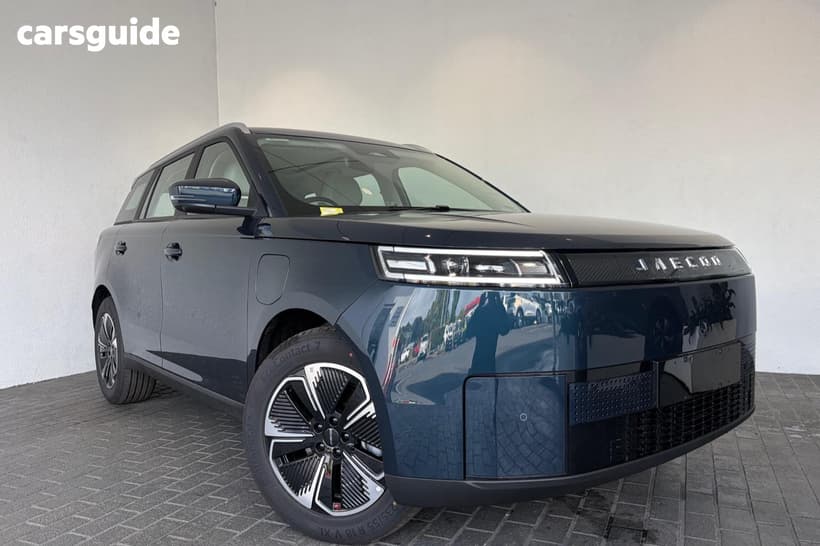 Blue 2026 Jaecoo J5 Wagon Summit Ev