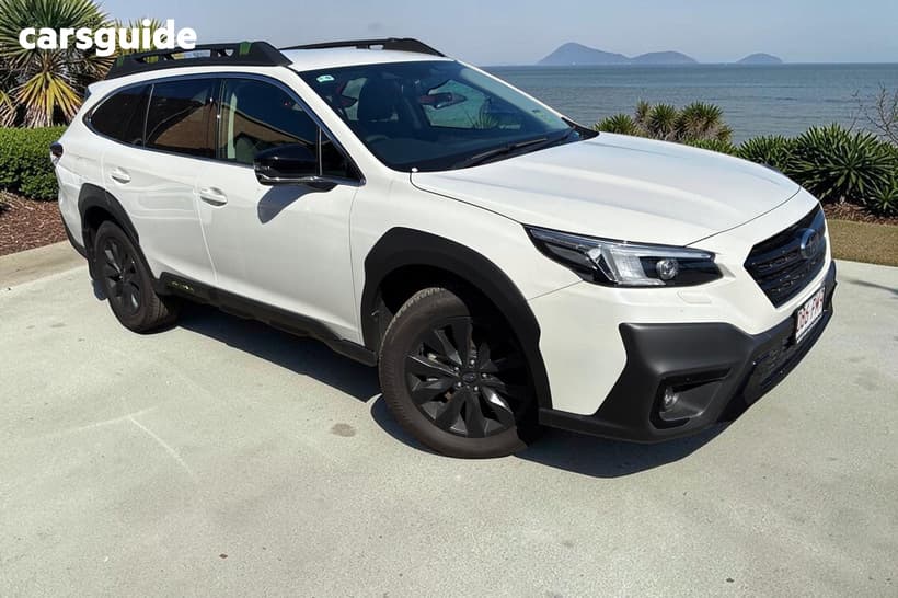 White 2025 Subaru Outback Wagon Awd Touring Xt