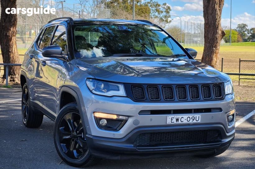 Grey 2018 Jeep Compass Wagon Limited (4X4)