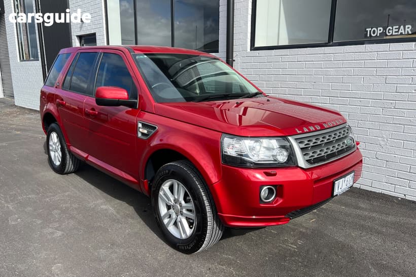 Red 2014 Land Rover Freelander 2 Wagon Td4 (4X4)