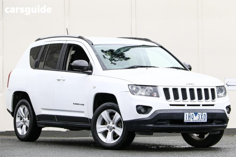 White 2016 Jeep Compass Wagon Sport (4X2)