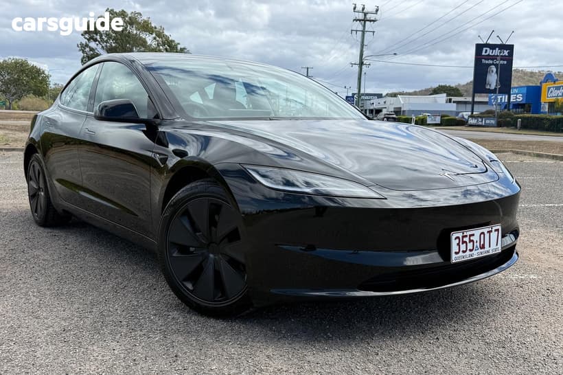 Black 2025 Tesla Model 3 Sedan Rear-Wheel Drive