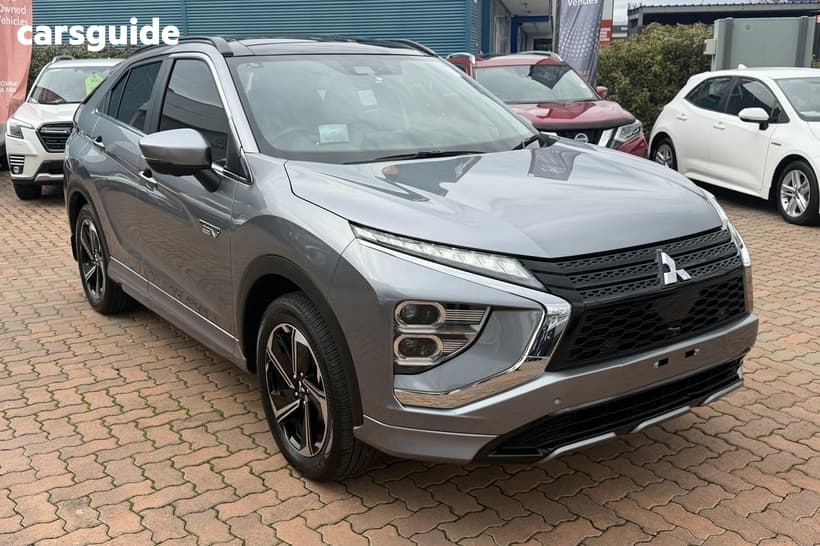 Silver 2024 Mitsubishi Eclipse Cross Wagon Exceed Phev (Awd)