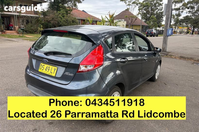 Grey 2014 Ford Fiesta Hatchback Ambiente