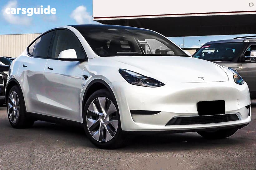 White 2023 Tesla Model 3 Sedan Rear-Wheel Drive