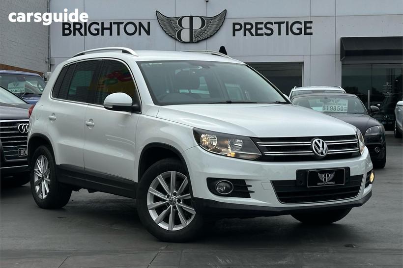 White 2015 Volkswagen Tiguan Wagon 132 Tsi (4X4)